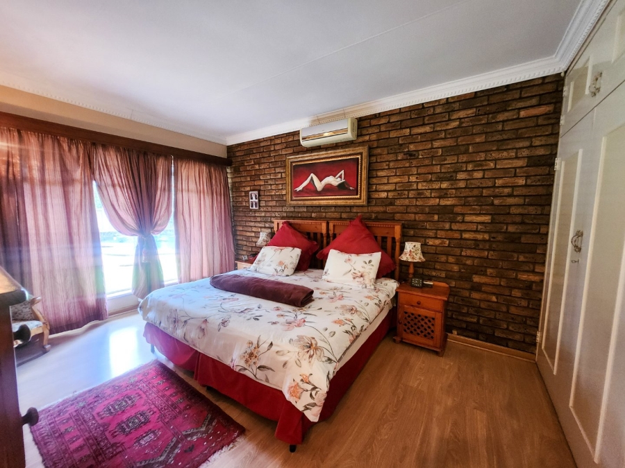 4 Bedroom Property for Sale in Doringkruin North West